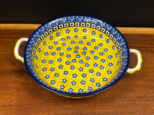 Load image into Gallery viewer, Baker, Round w/ Handles 6.75" - Sunburst
