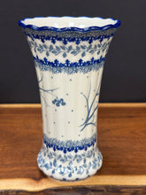 Load image into Gallery viewer, Vase, Fluted, 6.75" - U4830 - U3
