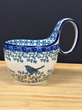 Load image into Gallery viewer, Bowl, Loop Handle Soup - Bluebird Vines
