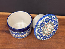 Load image into Gallery viewer, Butter Crock - Primrose
