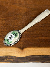 Load image into Gallery viewer, Spoon, Small, 5.25&quot; - Kiwi

