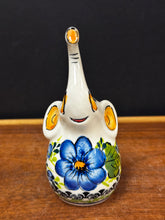 Load image into Gallery viewer, Elephant Ring Holder, Kalich - Blue Poppy
