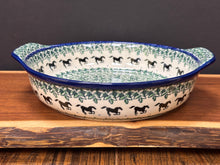 Load image into Gallery viewer, Baker, Round w/Tab Handles, 10.25" - Brown Horse
