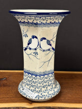 Load image into Gallery viewer, Vase, 9.5&quot; Fluted - Unikat 4830 Gray Birds
