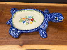 Load image into Gallery viewer, Turtle Figurine w/Removable Lid, Kalich - Shelly
