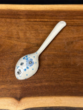 Load image into Gallery viewer, Spoon, Medium 6.25” - Dots and Blooms
