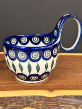 Load image into Gallery viewer, Bowl, Loop Handle Soup - Peacock

