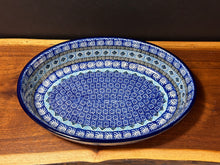 Load image into Gallery viewer, Baker, Oval 10.5&quot; - 1.5 Qt - Aztec Sky
