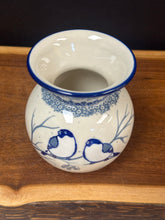 Load image into Gallery viewer, Vase, Bubble 4.25&quot; - U4830 Gray Birds
