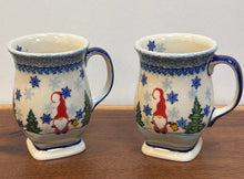 Load image into Gallery viewer, Mug, Pedestal
