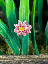 Load image into Gallery viewer, Flower, 1 Pc. - Mini Garden Marguerite Daisy on 8” Wire Stem - Mauve
