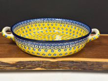 Load image into Gallery viewer, Baker, Round w/handles 10&quot; - Sunburst
