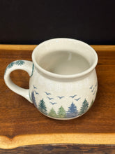 Load image into Gallery viewer, Mug, Bubble 12 oz. - Manufaktura - Colorado Blue Spruce
