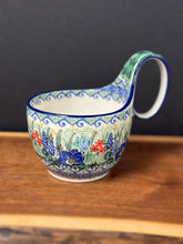 Load image into Gallery viewer, Bowl, Loop Handle Soup - U4600 - U4
