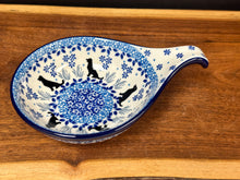 Load image into Gallery viewer, Ladle Rest 4.5” - Buddy
