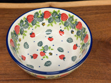 Load image into Gallery viewer, Bowl, Ice Cream 4.5" - Strawberry Field
