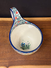 Load image into Gallery viewer, Bowl, Loop Handle Soup - U5131
