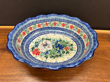 Load image into Gallery viewer, Oval Casserole, Fluted Edge - U5156
