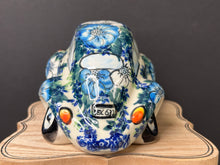 Load image into Gallery viewer, VW Bug Car - Powder
