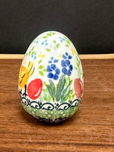 Load image into Gallery viewer, Egg, Pysanky Pottery - U4 - U5205
