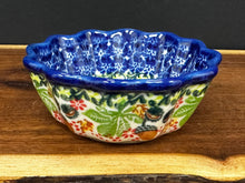 Load image into Gallery viewer, Bowl, Pre-owned Babka Fluted - Hedgehog
