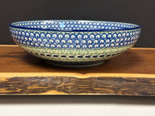 Load image into Gallery viewer, Bowl, Contemporary 9&quot; - U408A
