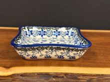 Load image into Gallery viewer, Bowl, Shallow Fluted - Silver Lace
