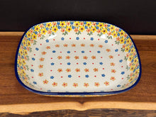Load image into Gallery viewer, Baker, Oblong 9" x 10.25" 1.62Qt. - Buttercup
