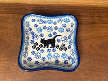 Load image into Gallery viewer, Fluted Dipping Dish - Boo Boo Kitty

