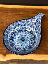 Load image into Gallery viewer, Ladle Rest 4.5” - U3639 Watercolor Blue
