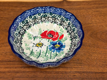 Load image into Gallery viewer, Bowl, Scalloped 4.5" - U4968
