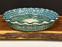 Load image into Gallery viewer, Pie Plate, Fluted 10&quot; - U0803
