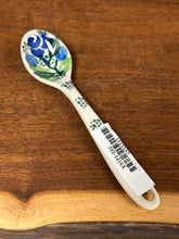 Load image into Gallery viewer, Spoon, Small, 5.25&quot; - Blue Berries
