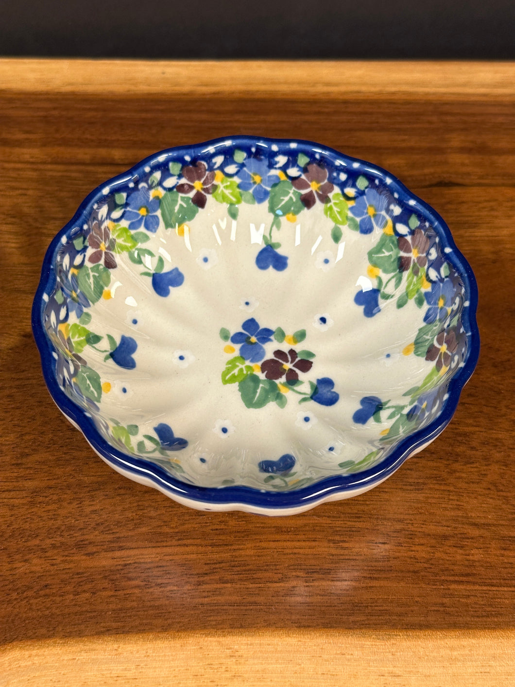 Bowl, Scalloped 4.5