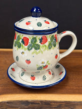 Load image into Gallery viewer, Mug, Tea w/Infuser - Strawberry Field
