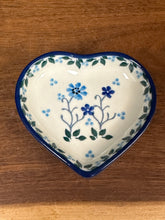 Load image into Gallery viewer, Tea Bag Holder, Heart Shaped - Georgia Blue
