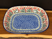 Load image into Gallery viewer, Baker, Oblong 9" x 10.25" 1.62Qt. - Crimson Bells
