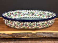 Load image into Gallery viewer, Baker, Oval 12" - 2 Qt. - Burgundy Berry  Green
