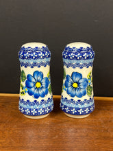 Load image into Gallery viewer, Salt &amp; Pepper Set, Tall Kalich
