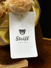Load image into Gallery viewer, Nutcracker, Steinbach Santa Comes Around Part 3 - Limited Edition with Authentic Steiff Teddy Bear

