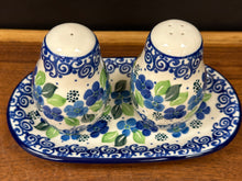 Load image into Gallery viewer, Salt &amp; Pepper Set - Blue Phlox
