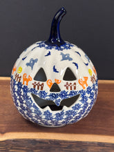 Load image into Gallery viewer, Jack O&#39; Lantern Pumpkin, Medium - Haunted Gardens
