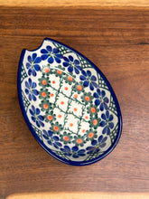 Load image into Gallery viewer, Spoon Rest - Primrose
