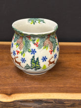Load image into Gallery viewer, Mug, Bubble 12 oz - Reindeer in the Snow
