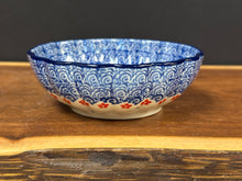 Load image into Gallery viewer, Bowl, Scalloped 4.5&quot; - Red Daisy Bouquet
