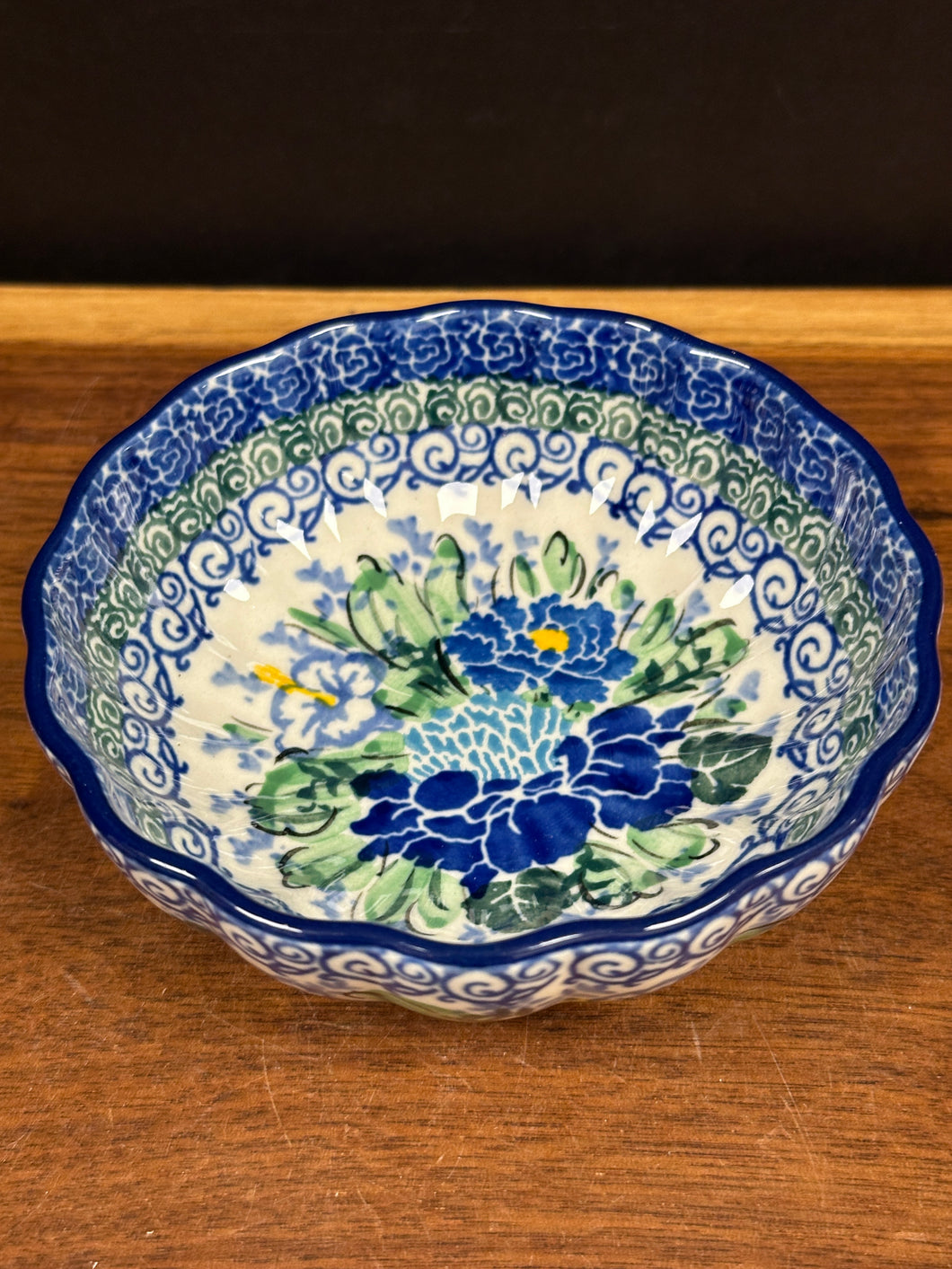 Bowl, Scalloped 4.5