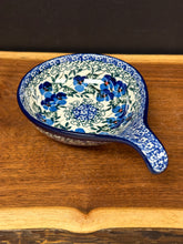 Load image into Gallery viewer, Ladle Rest 4.5” - Winter Viola
