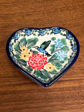 Load image into Gallery viewer, Tea Bag Holder, Heart Shaped - U3271
