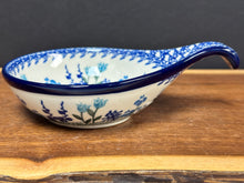 Load image into Gallery viewer, Ladle Rest 4.5” - Little Gems
