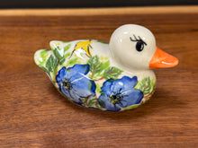 Load image into Gallery viewer, Duck, Figurine - Kalich Blue Hibiscus
